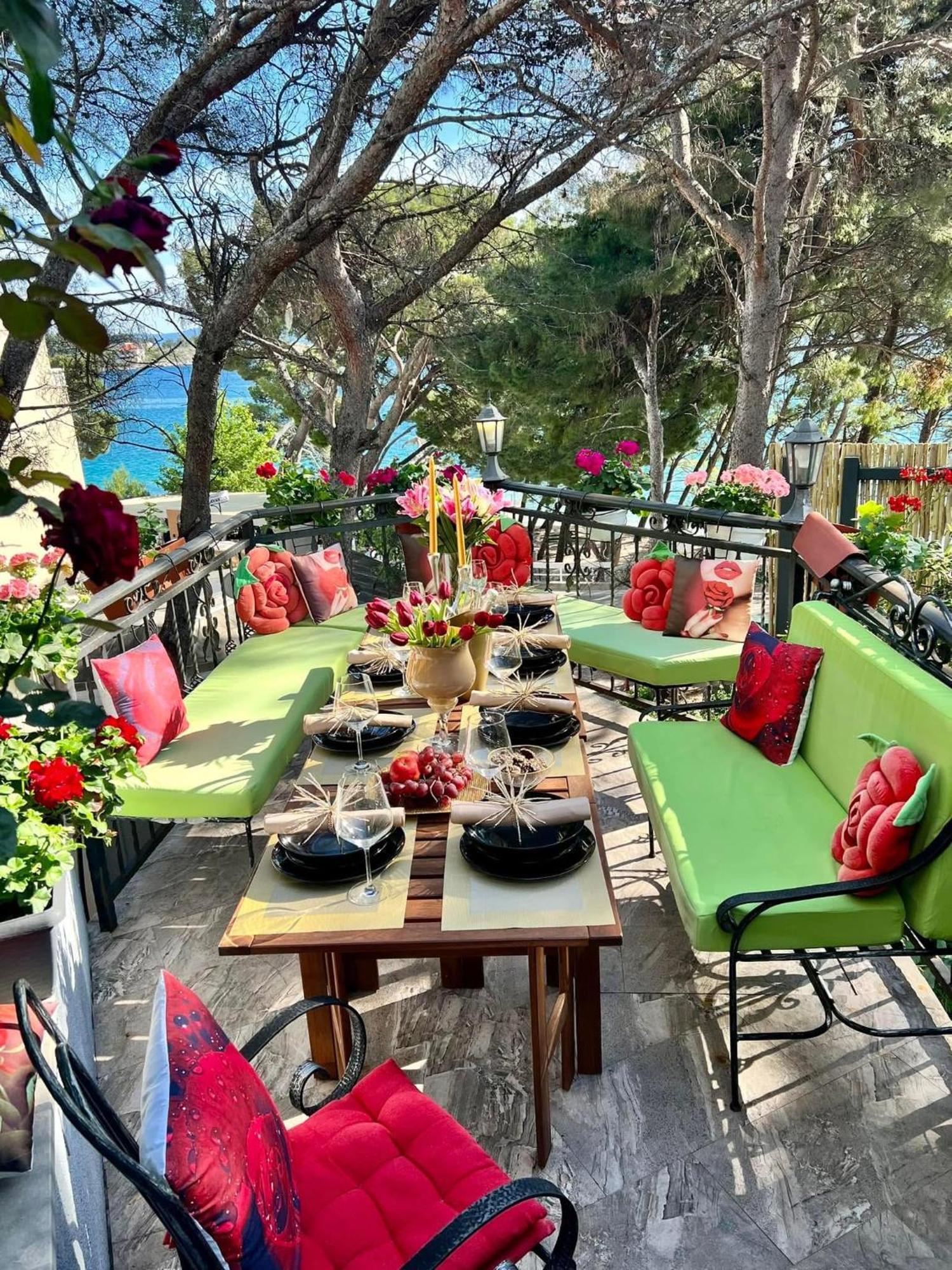 Beachfront Apartment Romilda Makarska Exteriör bild