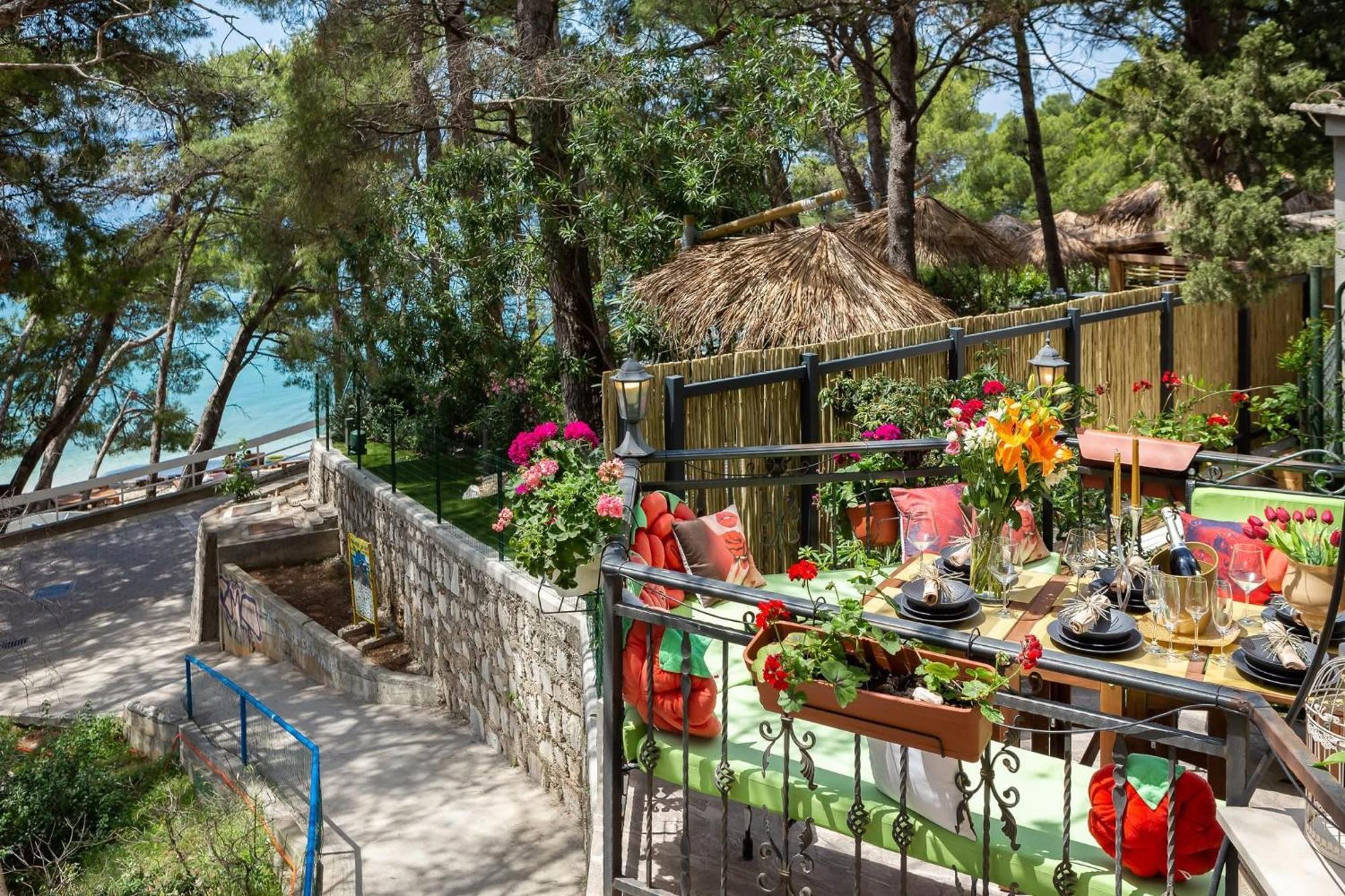Beachfront Apartment Romilda Makarska Exteriör bild